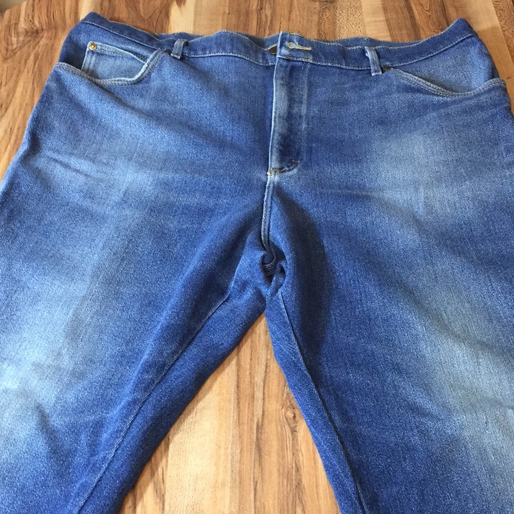 Lee Jeans Men Size 44X32 Denim Relax Fit Faded